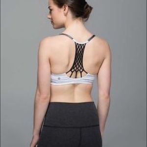 Lululemon True Self Bra size 8 new with tags